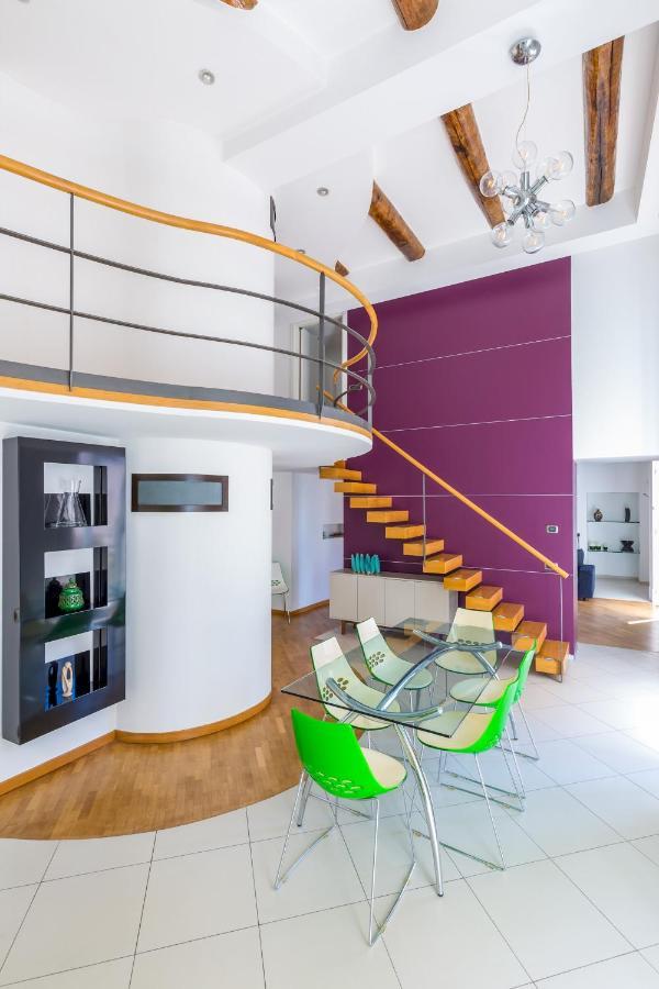 Design & Studio Duplex At National Museum ナポリ エクステリア 写真