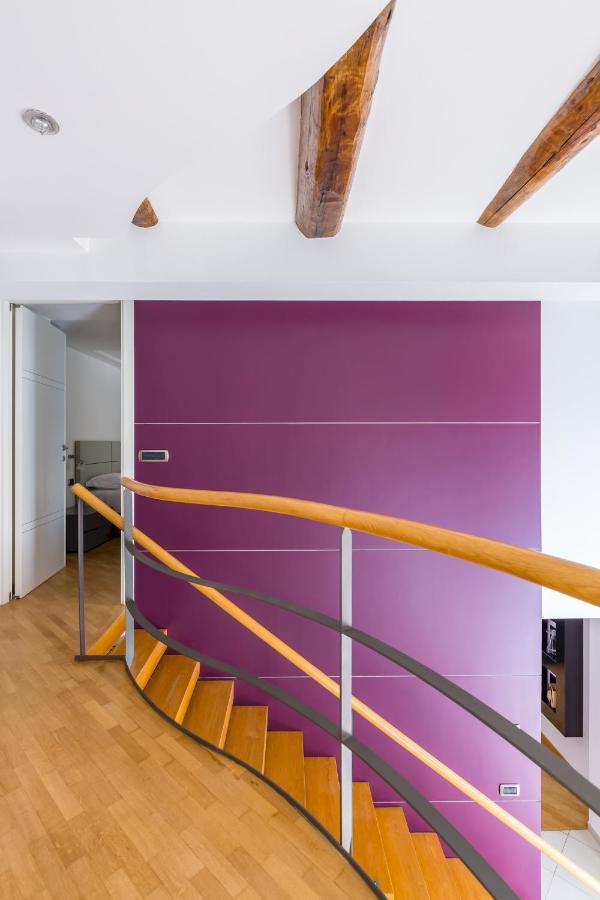 Design & Studio Duplex At National Museum ナポリ エクステリア 写真